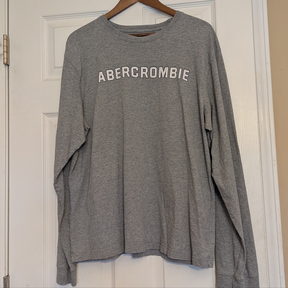 Abercrombie & Fitch Women's Heather Grey Logo Long Sleeve